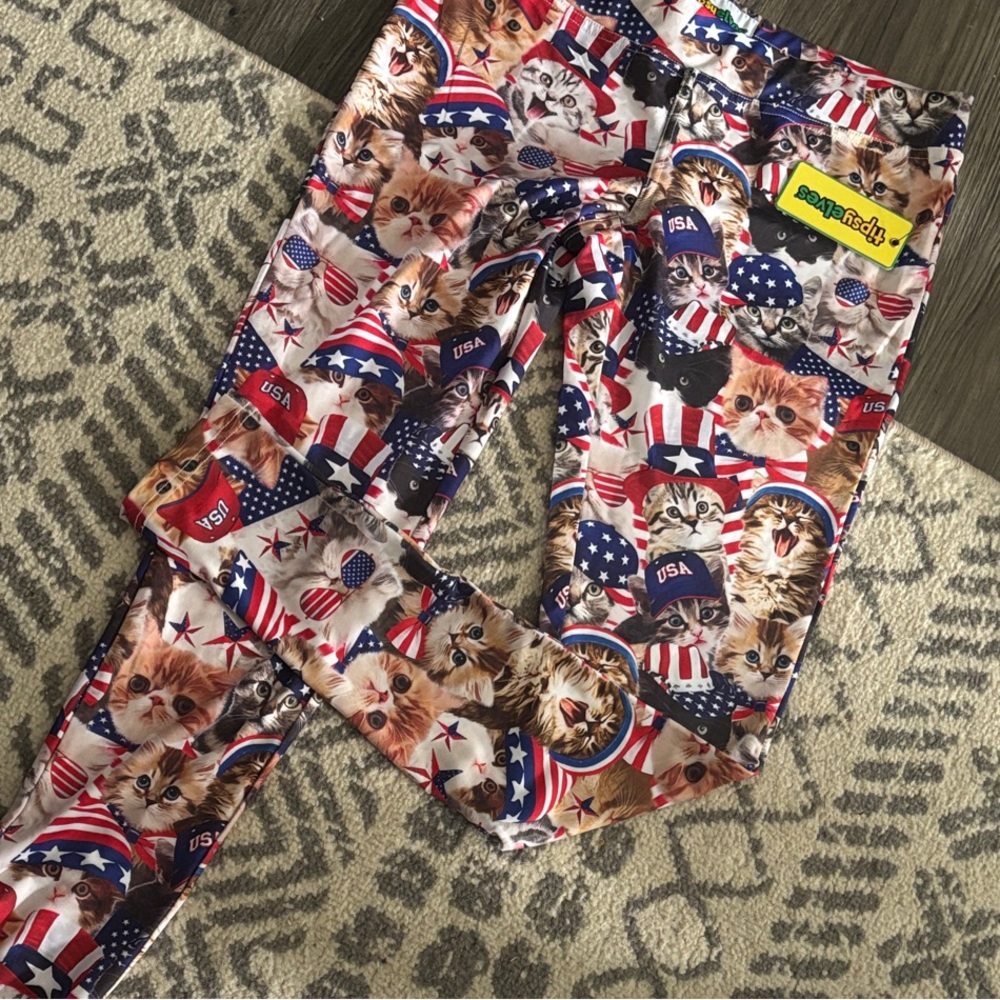 Tipsy Elves Leggings with Patriotic Cat Print (Americat)